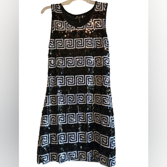 Bacci Medium Black Sequined Greek Key Pattern Sleeveless Dress 35"‎ Length - Picture 1 of 12
